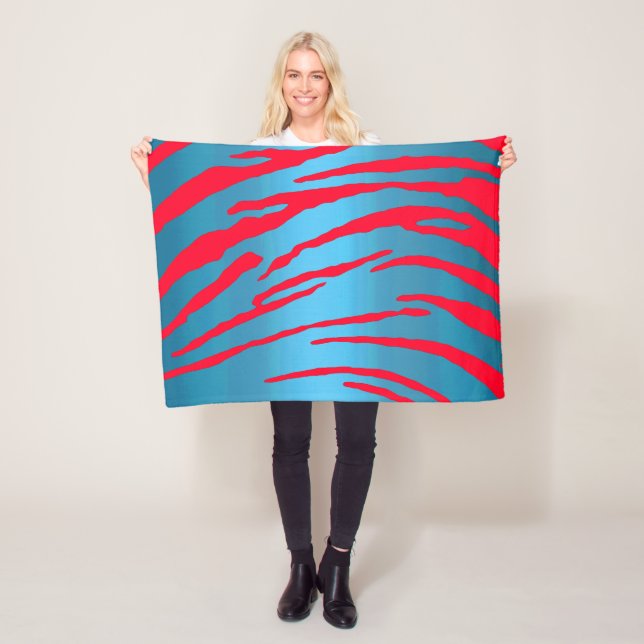 Manta Polar Tiras de tigre metálicos Rojo azul (In situ)