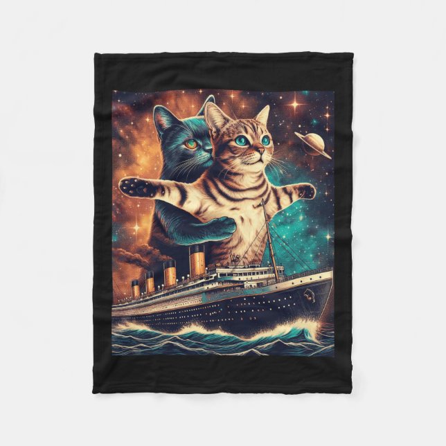 Manta Polar Titanic Cats Funny Tee (Anverso)