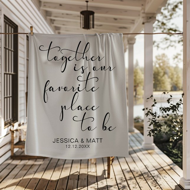 Manta Polar Together is our Favorite Place to Be (Subido por el creador)