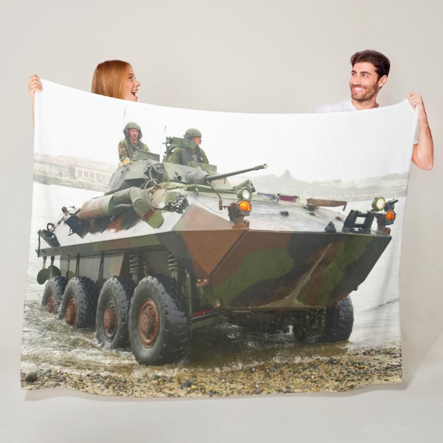 MANTA POLAR TRANSPORTE DE PERSONAL ARMADO - LAV-25 (In situ)
