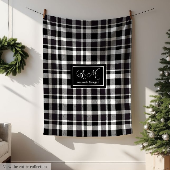 Manta Polar Trendy Modern Plaid in Grey Hues Monogram Throw (Trendy Modern Plaid in Grey Hues Monogram Throw Fleece Blanket)