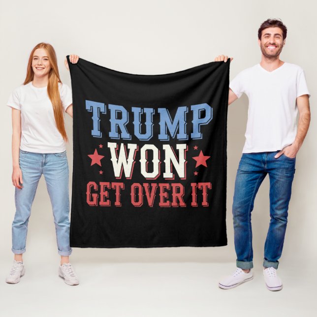 Manta Polar Trump Ganó Acéptalo 2024 (In situ)