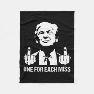 Manta Polar Trump por cada voto de Miss Trump