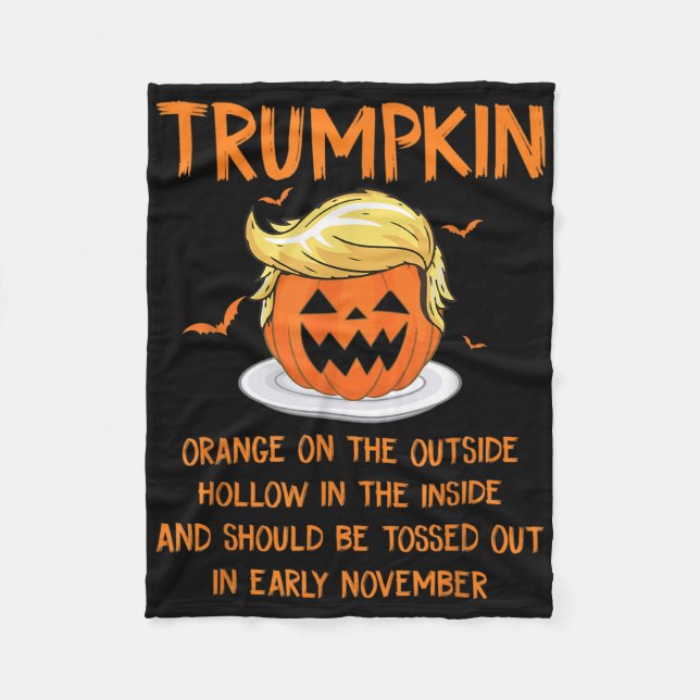 Manta Polar Trumpkin Naranja en la Hallowee antitrump exterior (Anverso)