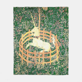 Manta Polar Unicornio En Cautiverio