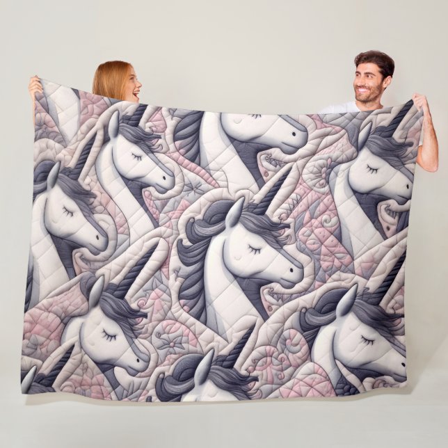 Manta Polar Unicornio sinuoso (In situ)