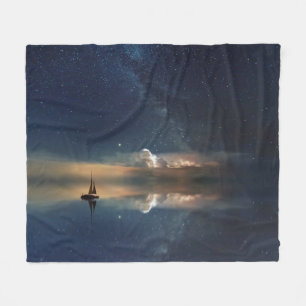 Manta Polar Vela lejos de las nubes