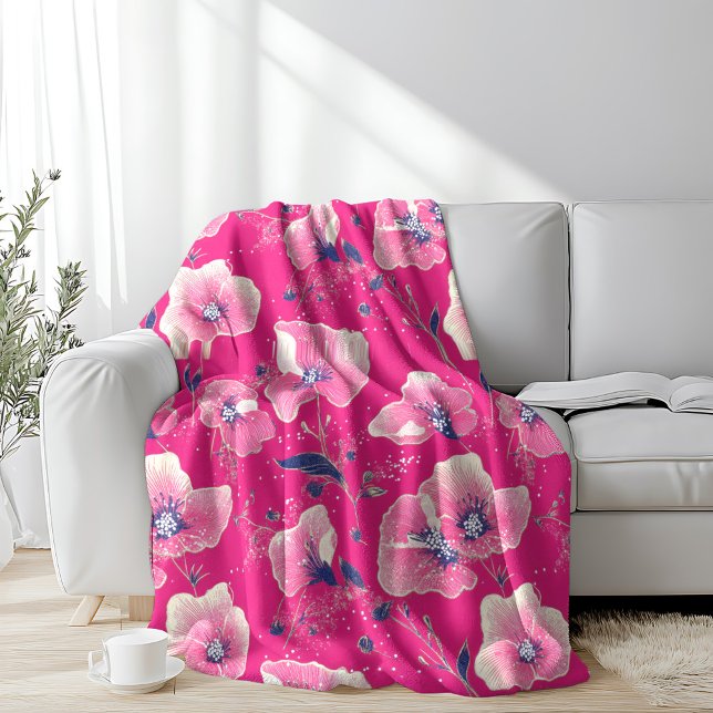 Manta Polar Vibrant Floral Pattern in Pink, White & Royal Blue (Subido por el creador)