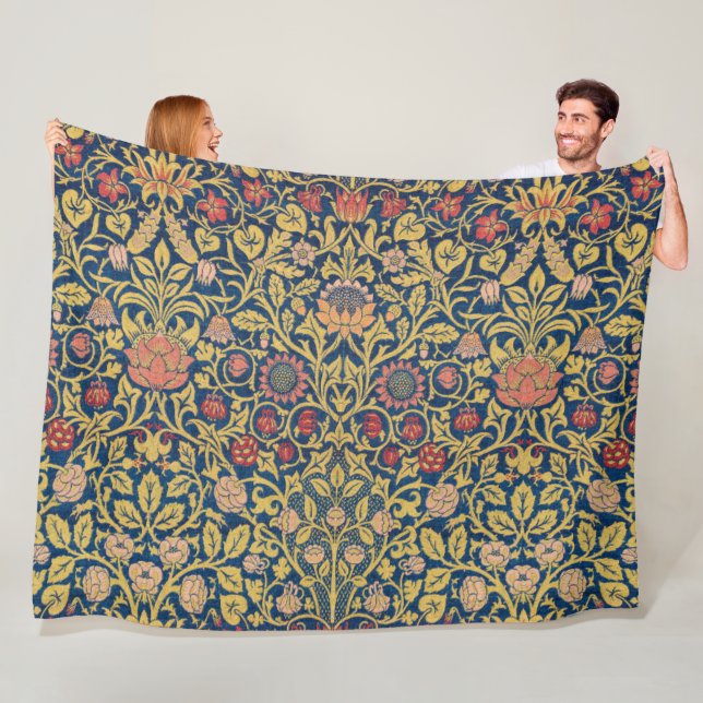 Manta Polar Violeta brillante y Columbina (por William Morris) (In situ)