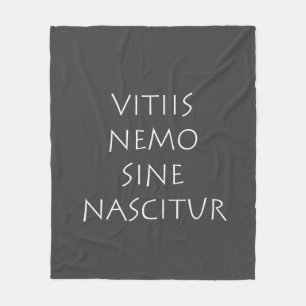 Manta Polar Vitiis nemo sine nascitur