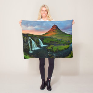 Manta Polar Waterfalls Kirkjufell, Iceland