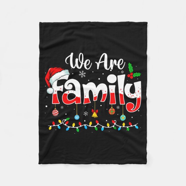 Manta Polar We Are Family 2025 Christmas Pajama Funny Matching (Anverso)