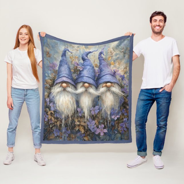 Manta Polar Winter Gnomes Purple Hats Flowers (In situ)