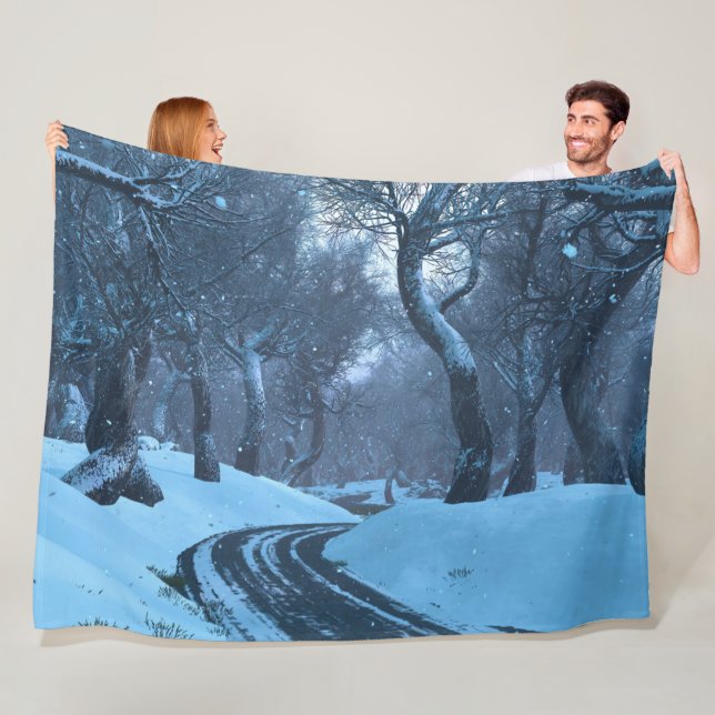 Manta Polar Winterwalk Fleece Blanket (In situ)