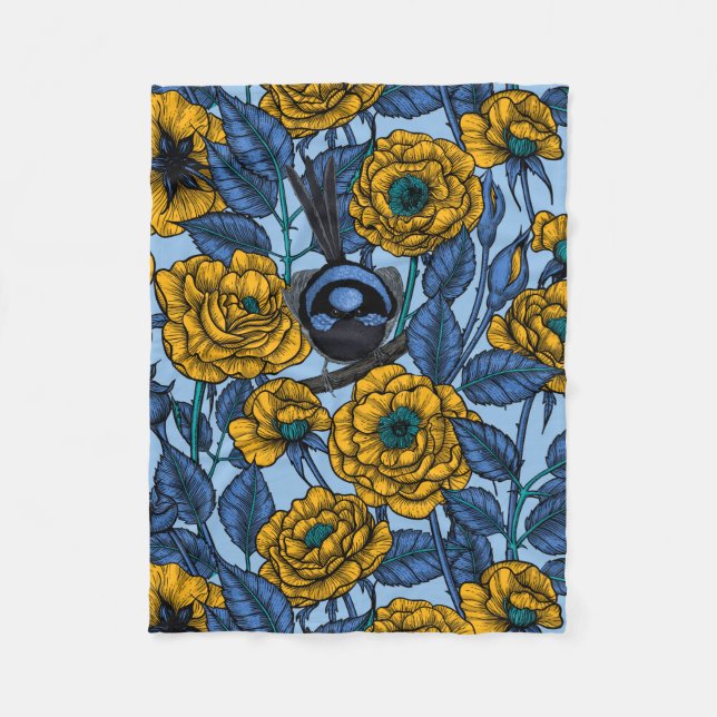 Manta Polar Wren in the rosas (Anverso)