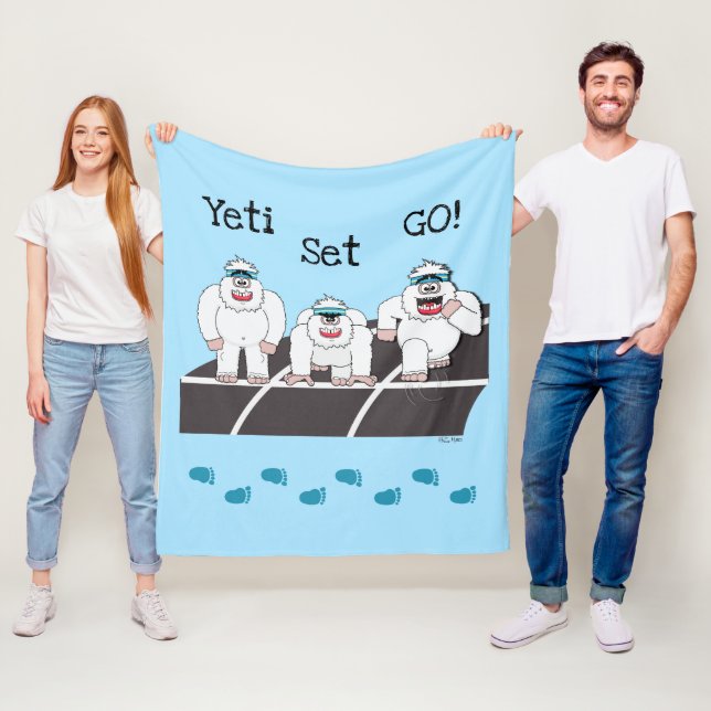 Manta Polar Yeti Set Go Fleece Blanket (In situ)