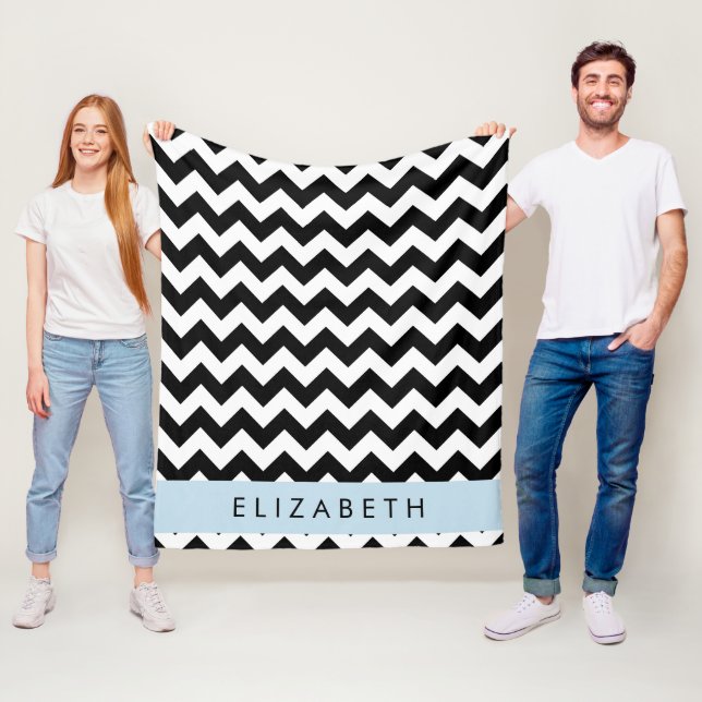 Manta Polar Zigzag negro y blanco, patrón de cheurón, nombre (In situ)
