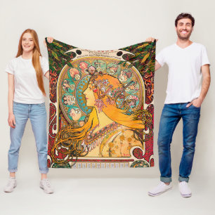 Manta Polar Zodiaco, Mucha