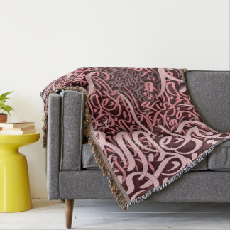 Manta rosa de letras árabes