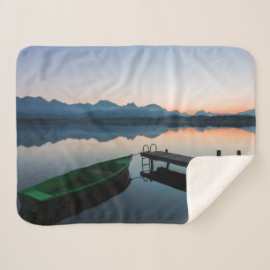 Manta Sherpa Agua Lago Hopfen Alpes bávaros Alemania