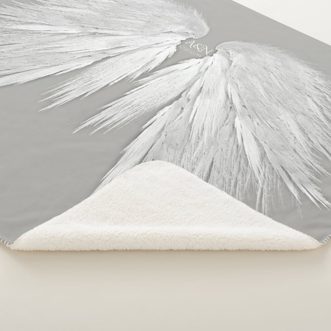 Manta Sherpa ANGEL WINGS Bodas Iniciales Elegante Gris (3/4)