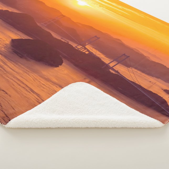 Manta Sherpa Atardecer de niebla en el puente Kurushima Kaikyo  (3/4)