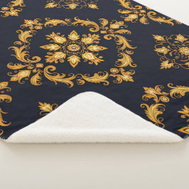 Manta Sherpa "Barockes Ornament-Muster in Gold und Schwarz"