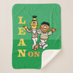 Manta Sherpa Barrio Sésamo   Bert y Ernie Lean sobre mí