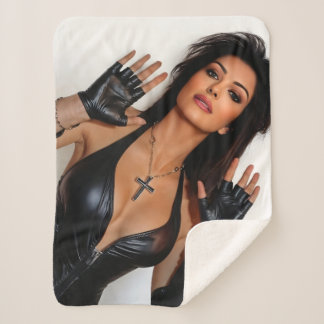 Manta Sherpa Behold sherpa blanket