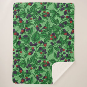 Manta Sherpa Blackberries sobre verde