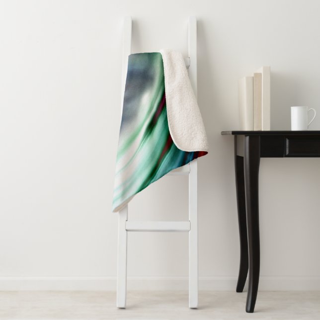 Manta Sherpa Blue Valley Whilwind Rainbow (In situ)