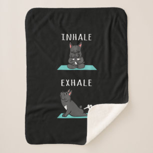 Manta Sherpa Bulldog francés Yoga Inhale Exhale Gracioso regalo