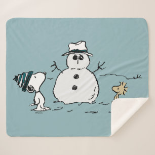 Manta Sherpa Cacahuetes   Snoopy y Woodstock construyen un muñe