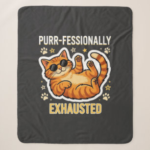 Manta Sherpa Camiseta divertida de gato perezoso y exhausto pro