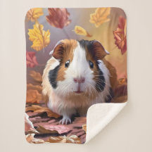 Cerdo de Guinea y hojas de otoño en caída