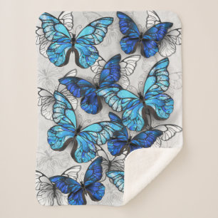 Manta Sherpa Composición de las mariposas blancas y azules