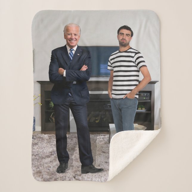 Manta Sherpa Conoció al Presidente Joe Biden | Añadir la foto (Anverso)