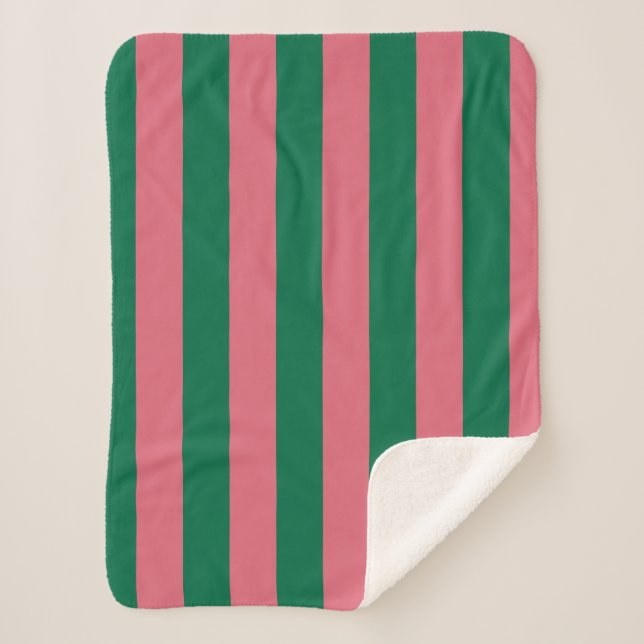 Manta Sherpa Corazón Rosa Pickle Raya Verde (Anverso)