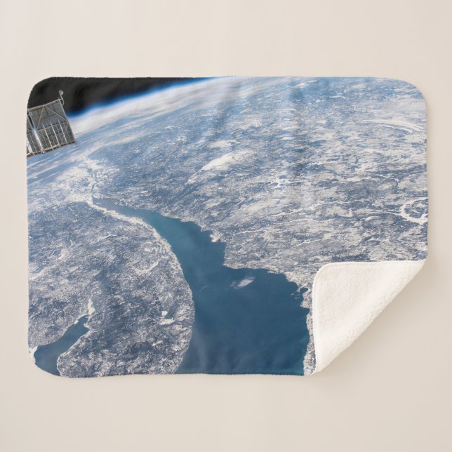 Manta Sherpa Cráter Manicouagan Y El Río St. Lawrence (Anverso (horizontal))