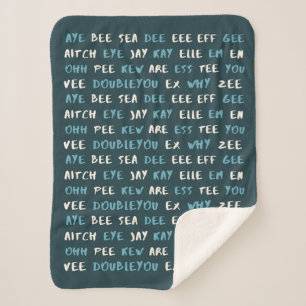 Manta Sherpa Cuidada ABC ‘AYE BEE SEA’ Phonetic Baby Blanket