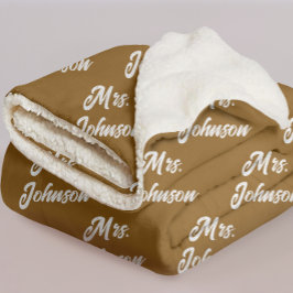 Manta Sherpa Custom Brown Mr & Mrs Blanket for Newlyweds Gift
