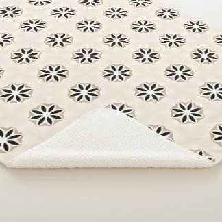 Manta Sherpa Daisy Delight Monocrome Blossom