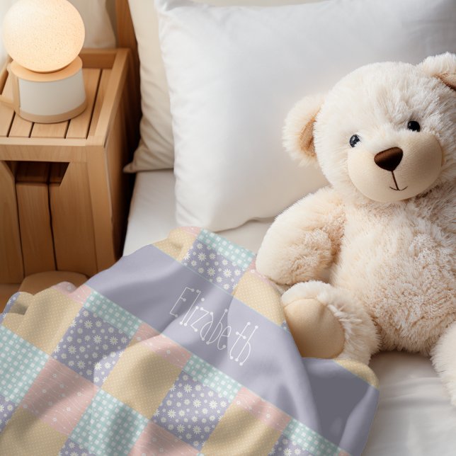 Manta Sherpa Daisy Dream Pastel Patchwork (Wrap yourself in our Daisy Dream Pastel Patchwork Sherpa Blanket. Order today.)