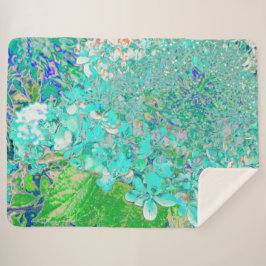 Manta Sherpa Elegante Aqua y Green Limelight Hydrangea Detail