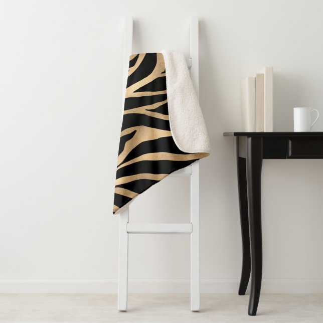Manta Sherpa Elegante metal dorado Zebra Black Animal Print (In situ)