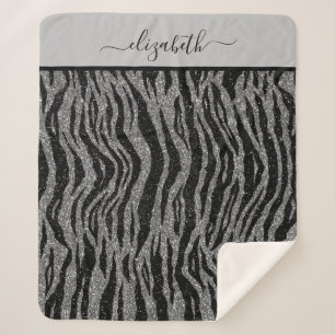 Manta Sherpa Estampado de cebra monograma negro y gris plateado