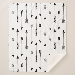 Manta Sherpa Flechas tribales sobre fondo blanco. Mano sin cost