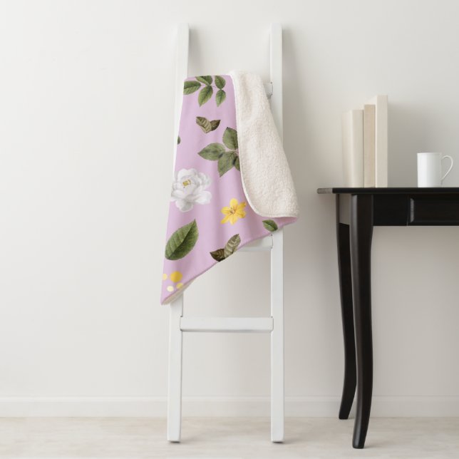 Manta Sherpa Flores amarillas y rosas blancas 5 (In situ)