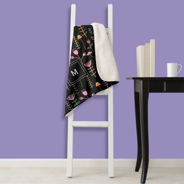 Manta Sherpa Flores de neón sobre negro, monogramadas (Subido por el creador)