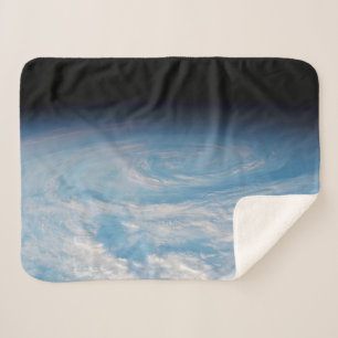 Manta Sherpa Formación de nubes circulares sobre el Océano Pací